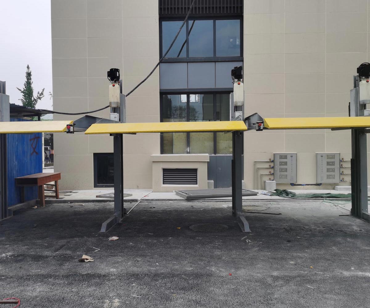 漣源三層升降機械立體車庫二手